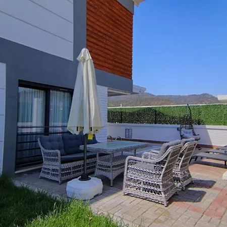 Villa Fethiye'de Yemyesil Dogada, Havuzlu Villa-awz169 *