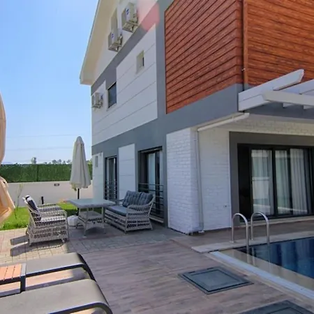 Villa Fethiye'de Yemyesil Dogada, Havuzlu Villa-awz169